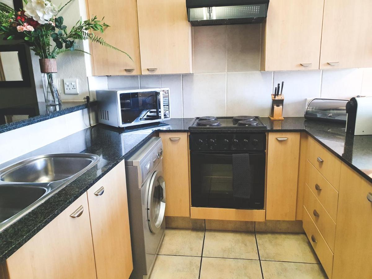 יוהנסבורג Westpoint Sandton Apartments מראה חיצוני תמונה
